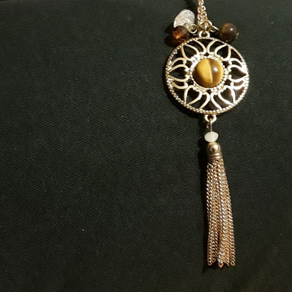 Necklace - Picture 5 of 6